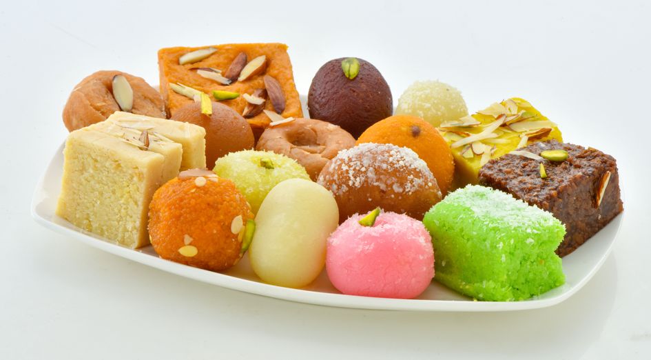 Which-Sweets-Are-MUST-to-Include-In-Your-Mithai-Box